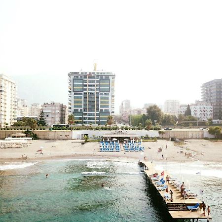 Konak Seaside Tower-King'S Apartments マフムトラール エクステリア 写真